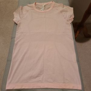 Lululemon Swiftly Tech Short Sleeve (Sz 8)